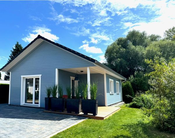 Ferienhäuser an der Elbe, moderne Ausstattung für Familien in Strandnähe