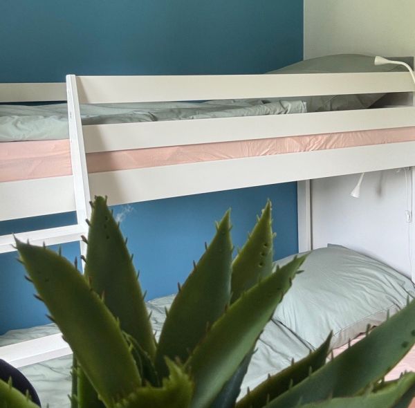 Hochbett im Ferienhaus auf dem Elbe Campingplatz Stover Strand bei Hamburg